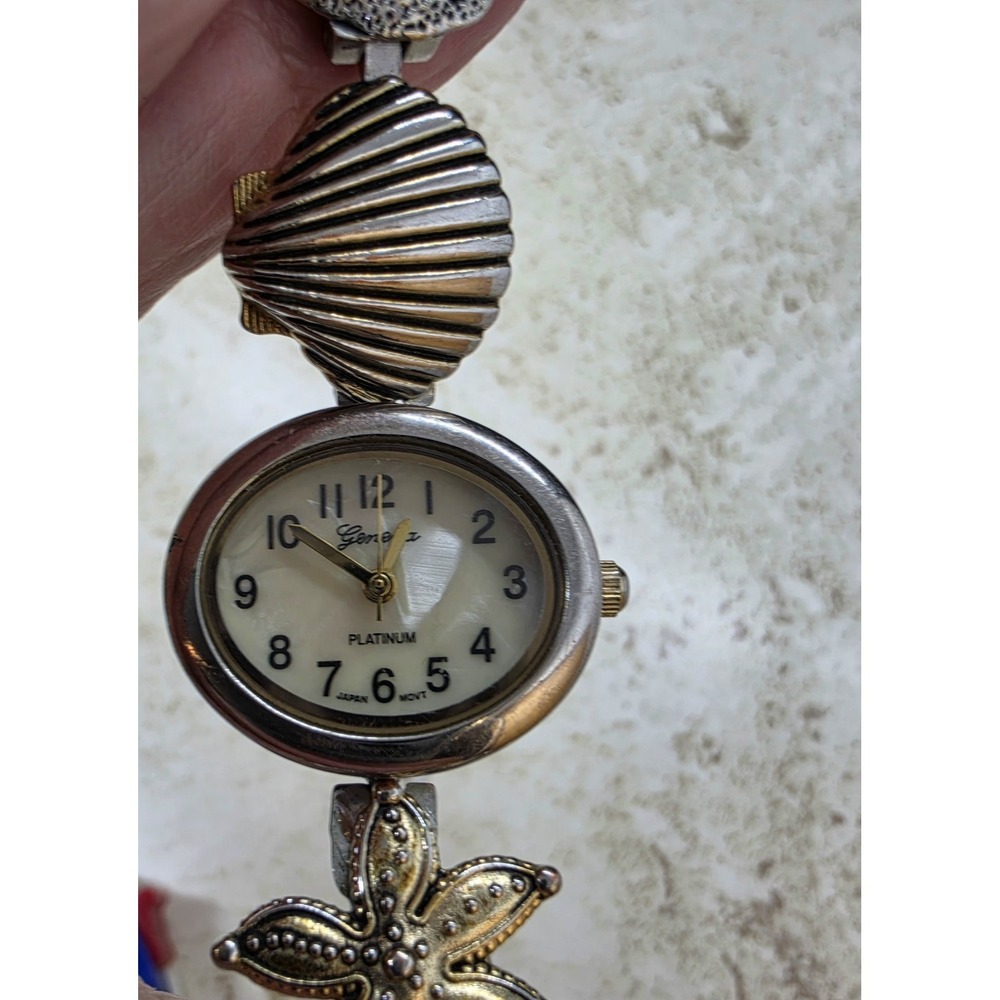 Geneva Platinum Womens Nautical Charm Bracelet Watch Shells Starfish 9060 - Picture 8 of 8